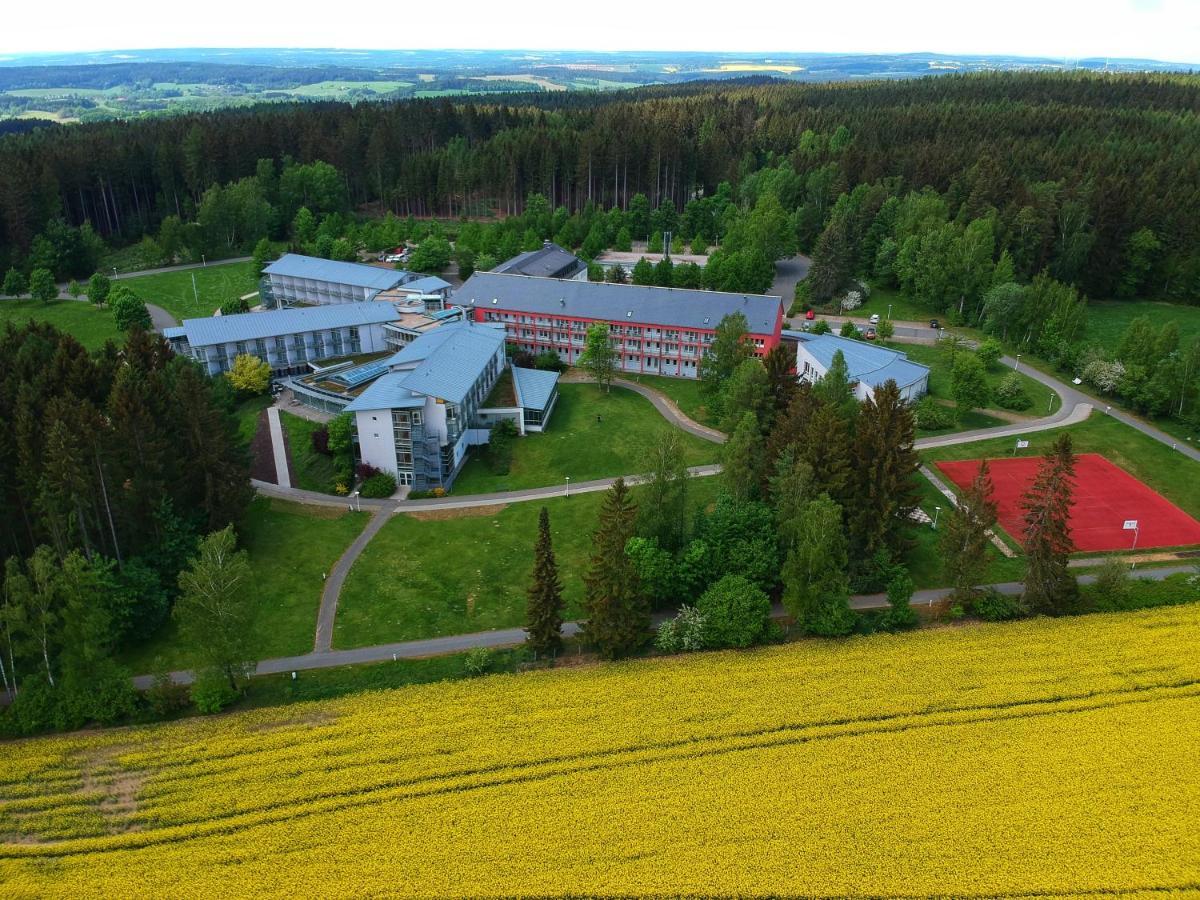 Green Night Hotel Falkenstein  Экстерьер фото