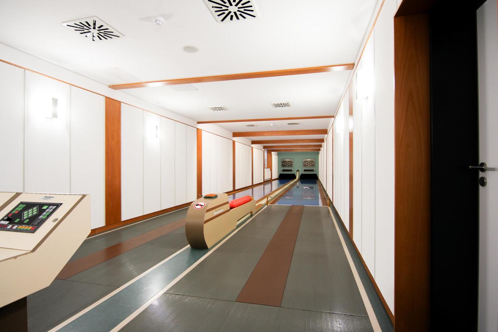 Green Night Hotel Falkenstein  Экстерьер фото
