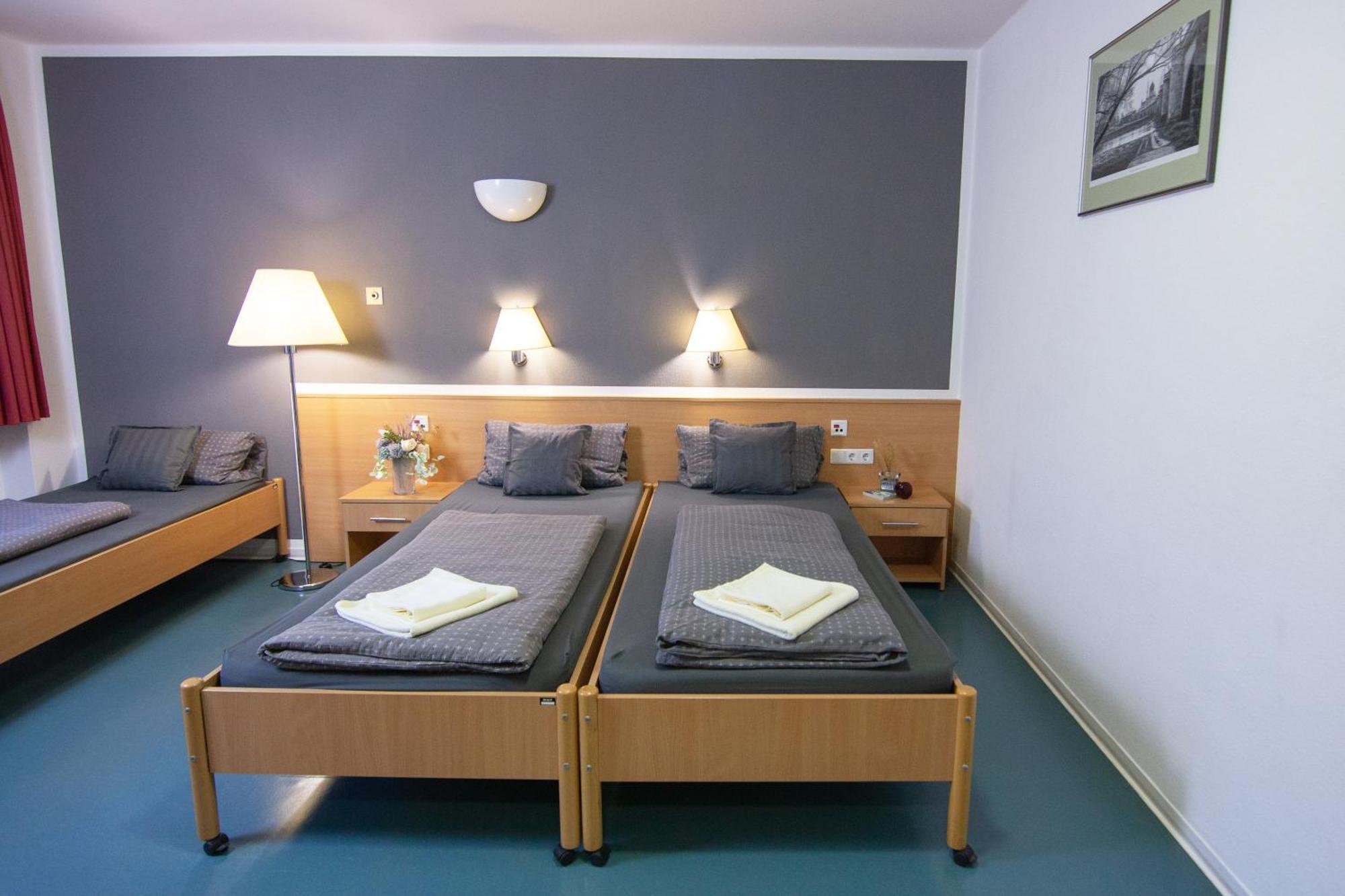 Green Night Hotel Falkenstein  Экстерьер фото